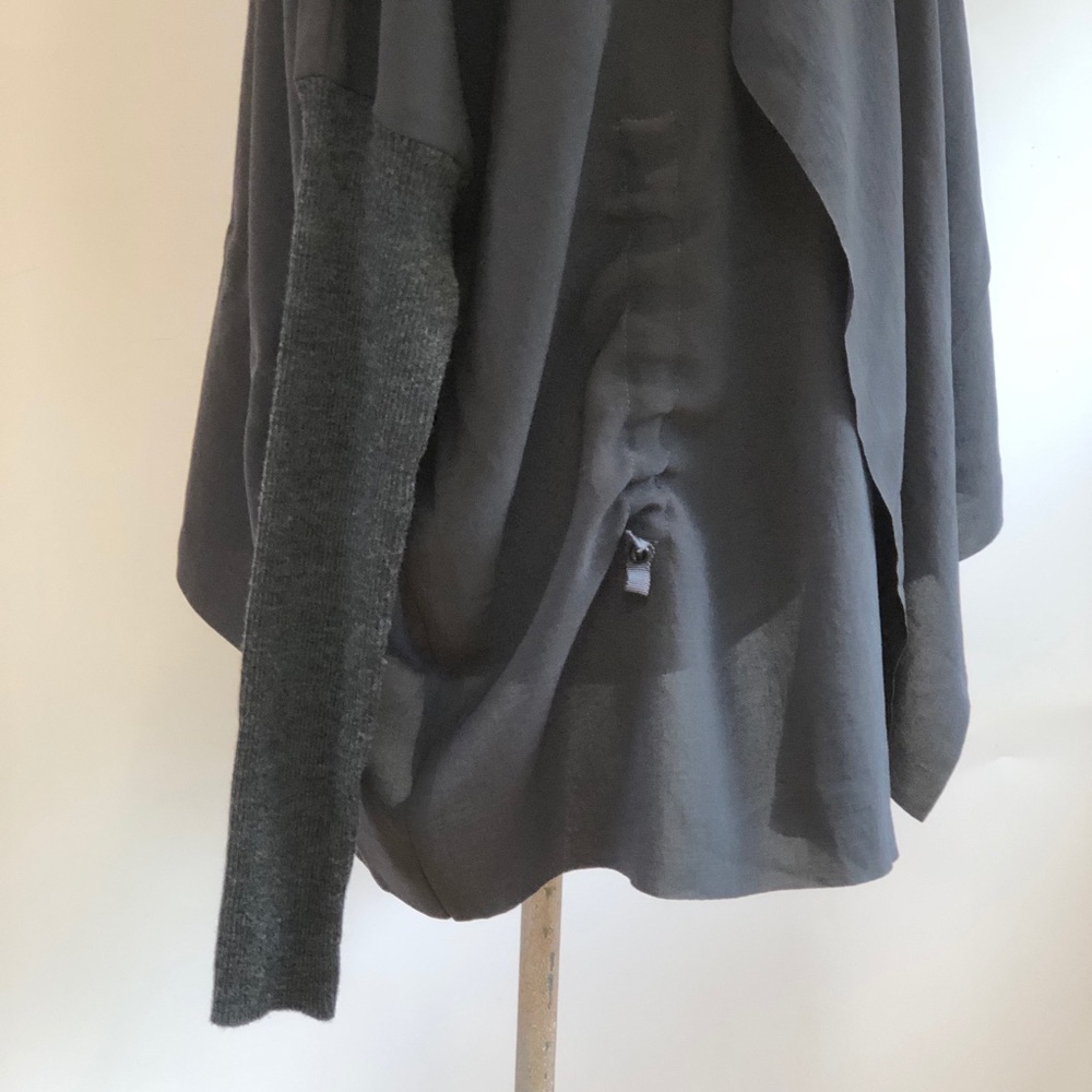 Crea Asymmetrical Cascading Front Light Jacket L - image 6